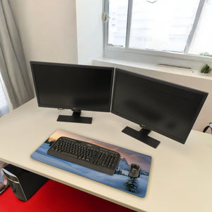 Winterliche Berglandschaft Schreibtischunterlage 69x31cm XXL Mauspad mit Sonnenuntergang