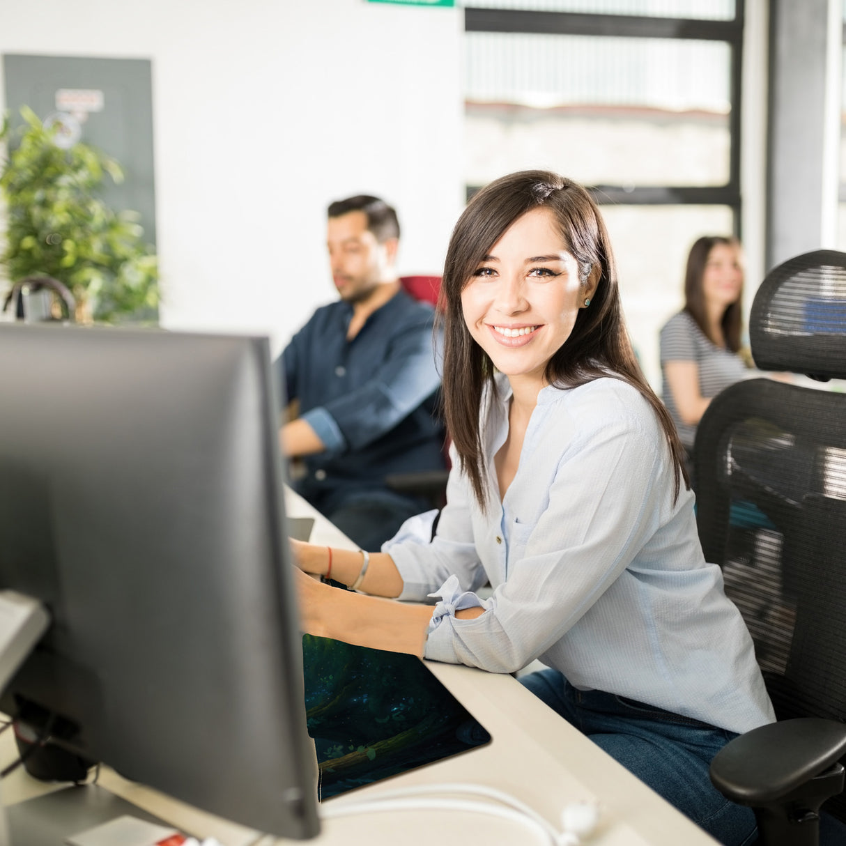 Mystischer Waldpfad Schreibtischunterlage 69x31cm XXL Mauspad für Naturfans