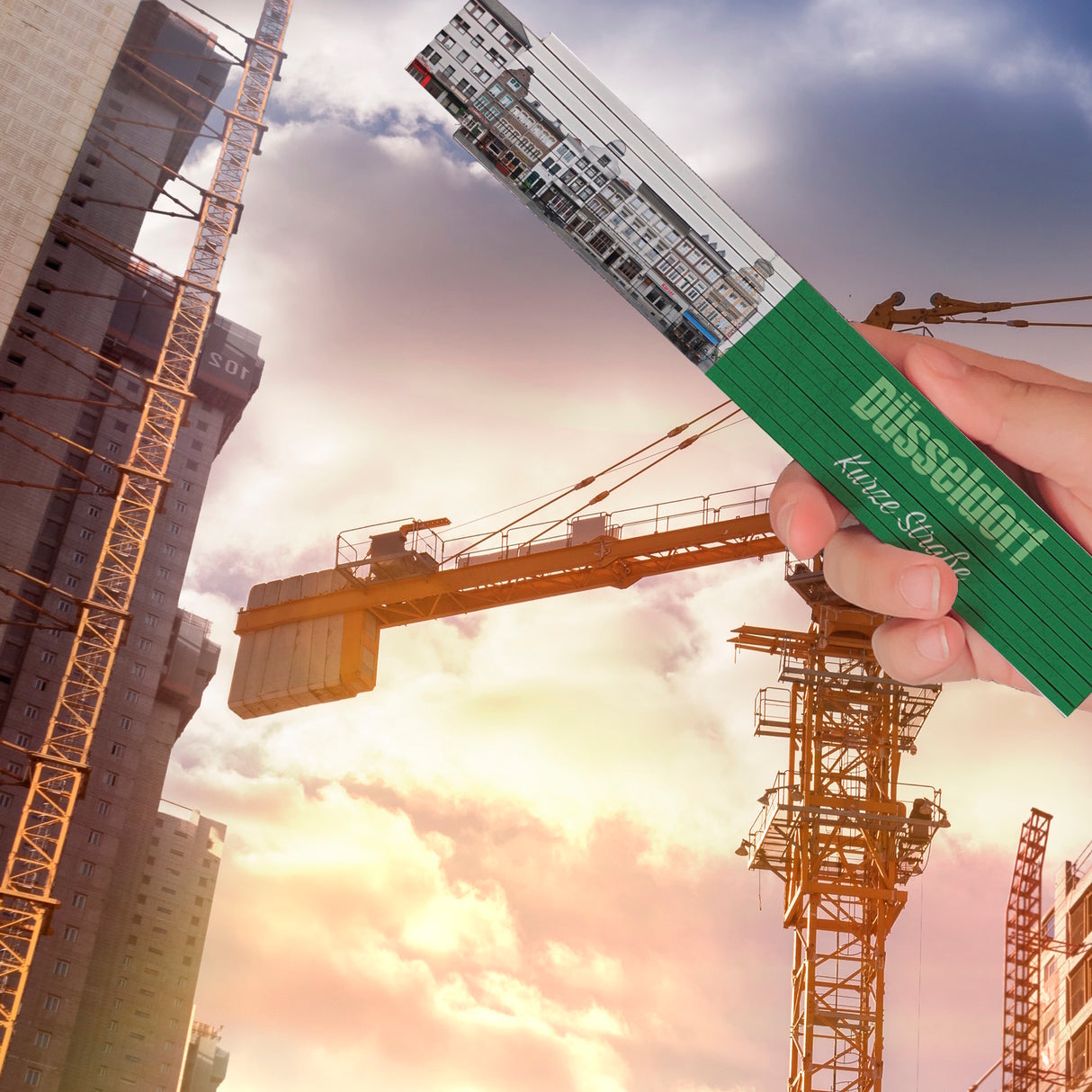 streetline Düsseldorf Kurze Straße Meterstab aus Holz