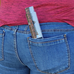 streetline Hamburg Fischauktionshalle Meterstab aus Holz