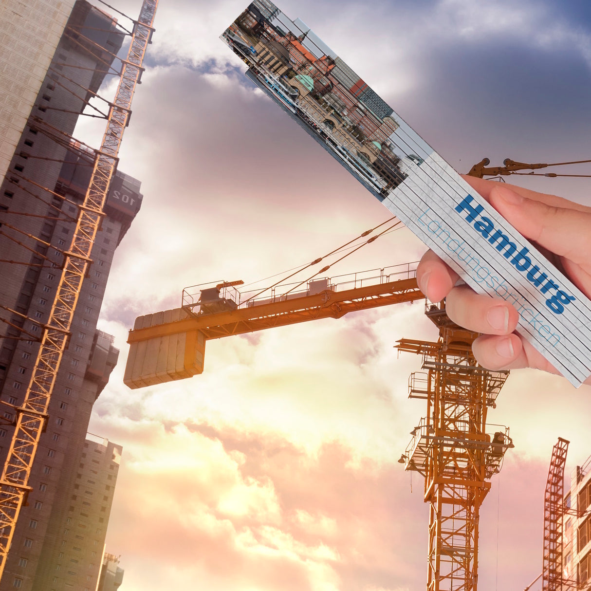 streetline Hamburg Landungsbrücken Meterstab aus Holz