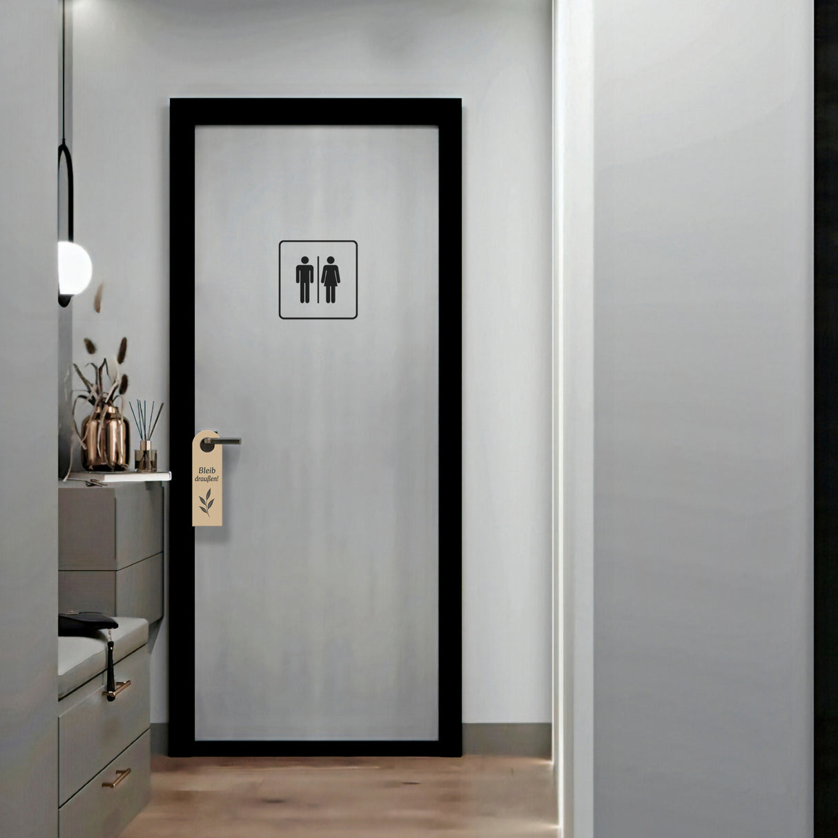 Modernes Blattdesign Bleib draußen! Komm rein! Türhänger