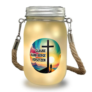 Berg mit Kreuz Solarlicht mit Spruch: Glaube kann Berge versetzen