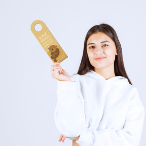 Schlafmodus Otter Willkommen Türhänger mit Spruch