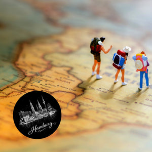 Hamburg Skyline Magnet mit Elbphilharmonie und Michel