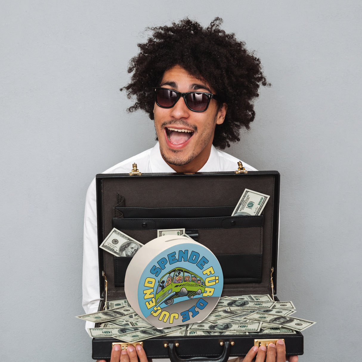 Omnibus Spardose mit Spruch: Spende für die Jugend. Danke