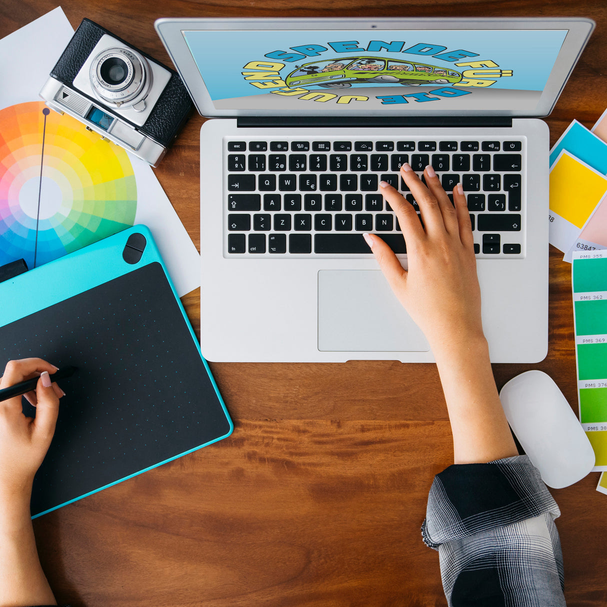 Omnibus Spardose mit Spruch: Spende für die Jugend. Danke