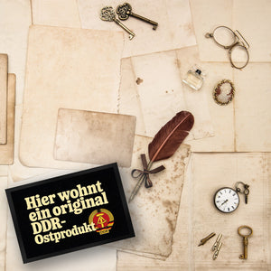 Hier wohnt ein original DDR-Ostprodukt Fußmatte in 35x50 cm mit Wappen