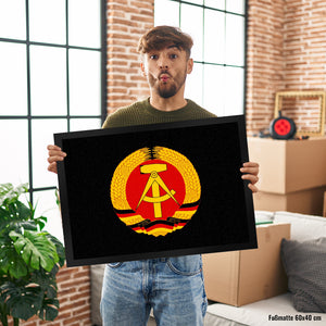DDR Staatswappen Fußmatte in 35x50 cm für Ostalgie Fans
