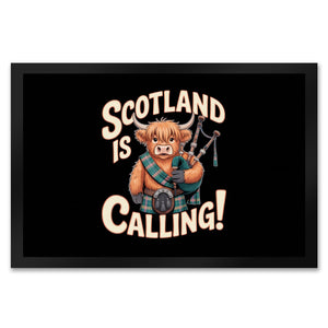 Scotland is calling! Fußmatte in 35x50 cm mit Highland-Kuh-Motiv