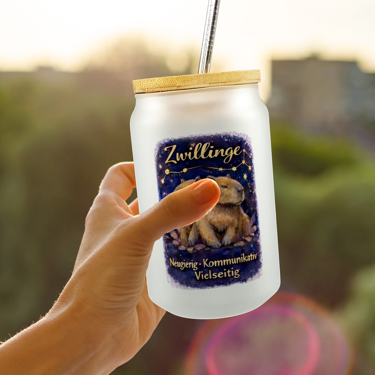 Zwilling Sternzeichen Cabybara Trinkglas mit Bambusdeckel für Astrologie Fans