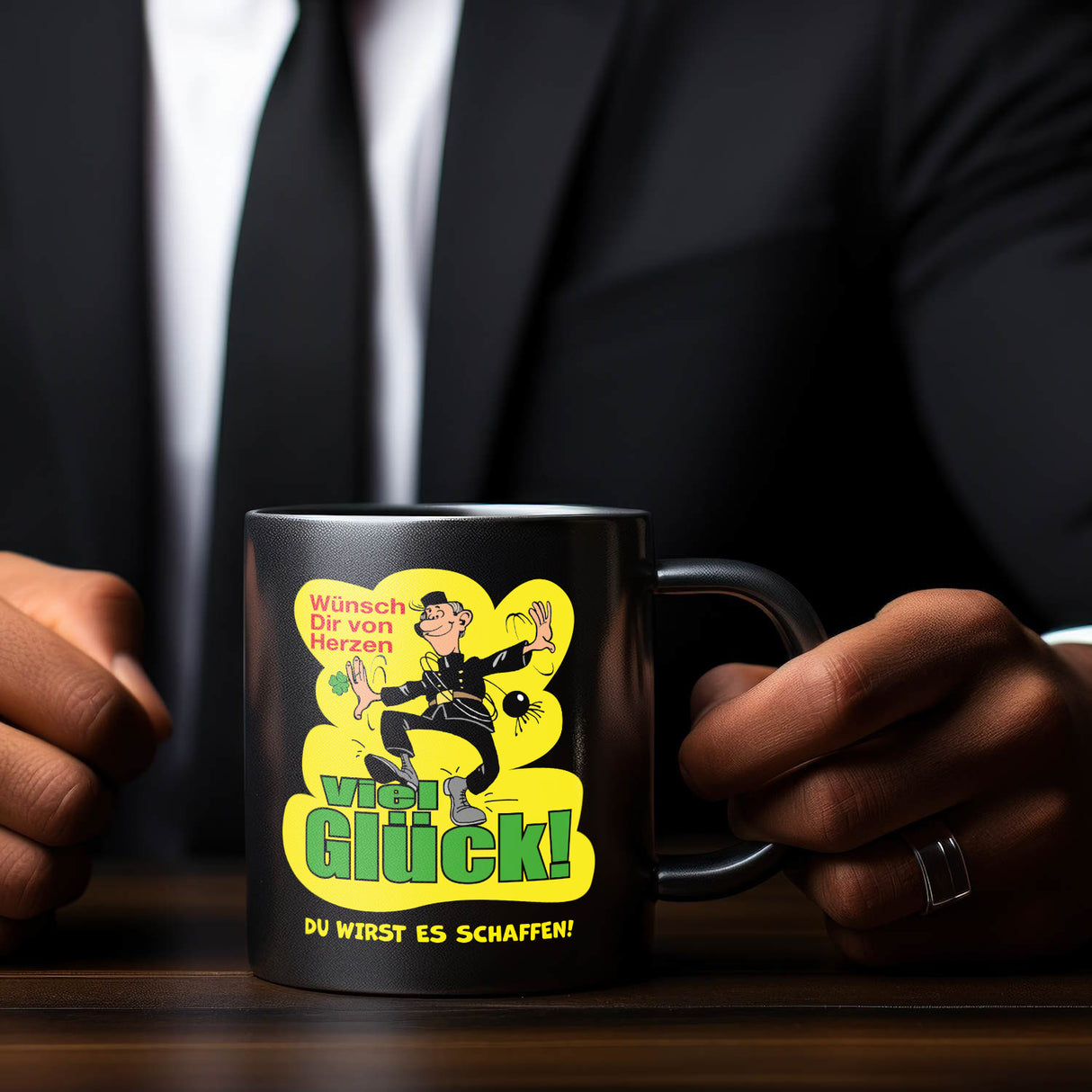 Kaminfeger Tasse in Schwarz mit Spruch: Viel Glück! Du schaffst es!