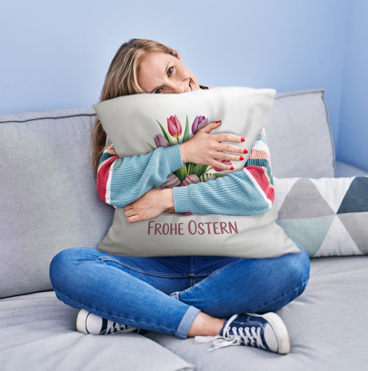 Tulpen und Ostereier Frohe Ostern Kissen