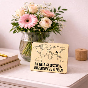 Weltkarte Postkarte aus Holz Die Welt ist zu schön