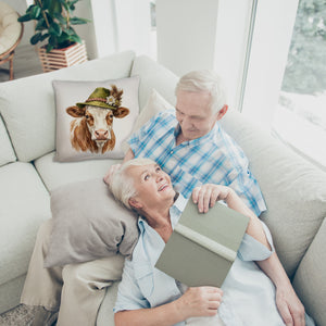 Kuh mit alpenländischem Trachtenhut Kissen