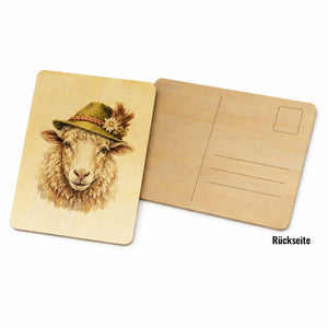 Schaf mit alpenländischem Trachtenhut Postkarte aus Holz