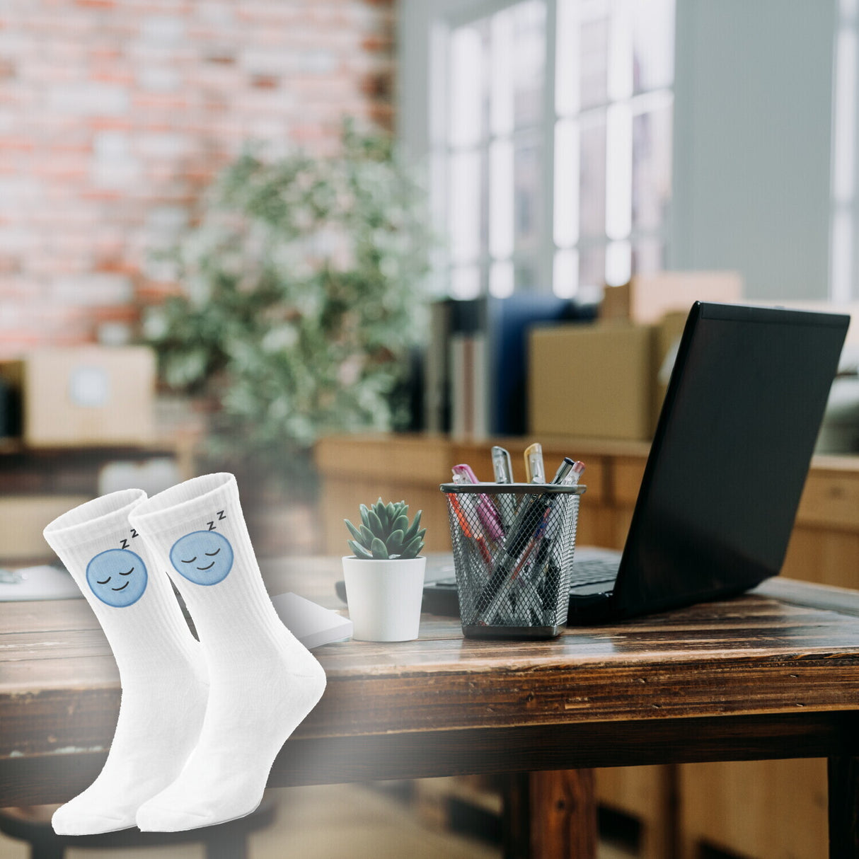 epicsocks Emo Moods Schlafendes Gesicht Socken in 37-41 im Paar