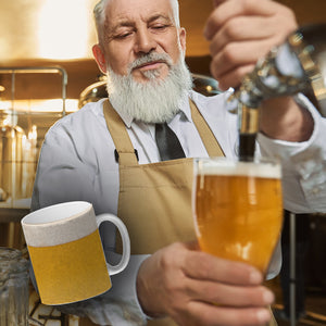 Kaffeebecher mit Bier Motiv