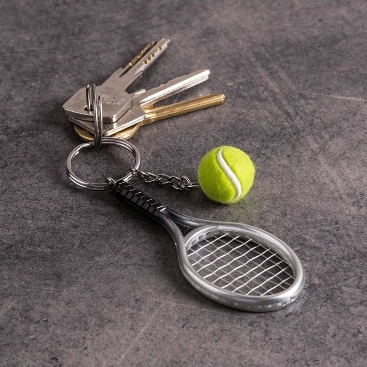 Tennisschläger Schlüsselanhänger mit Ball