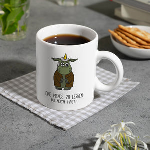 Honeycorns Kaffeebecher mit Einhorn Motiv und Spruch: Eine menge zu lernen du noch hast!