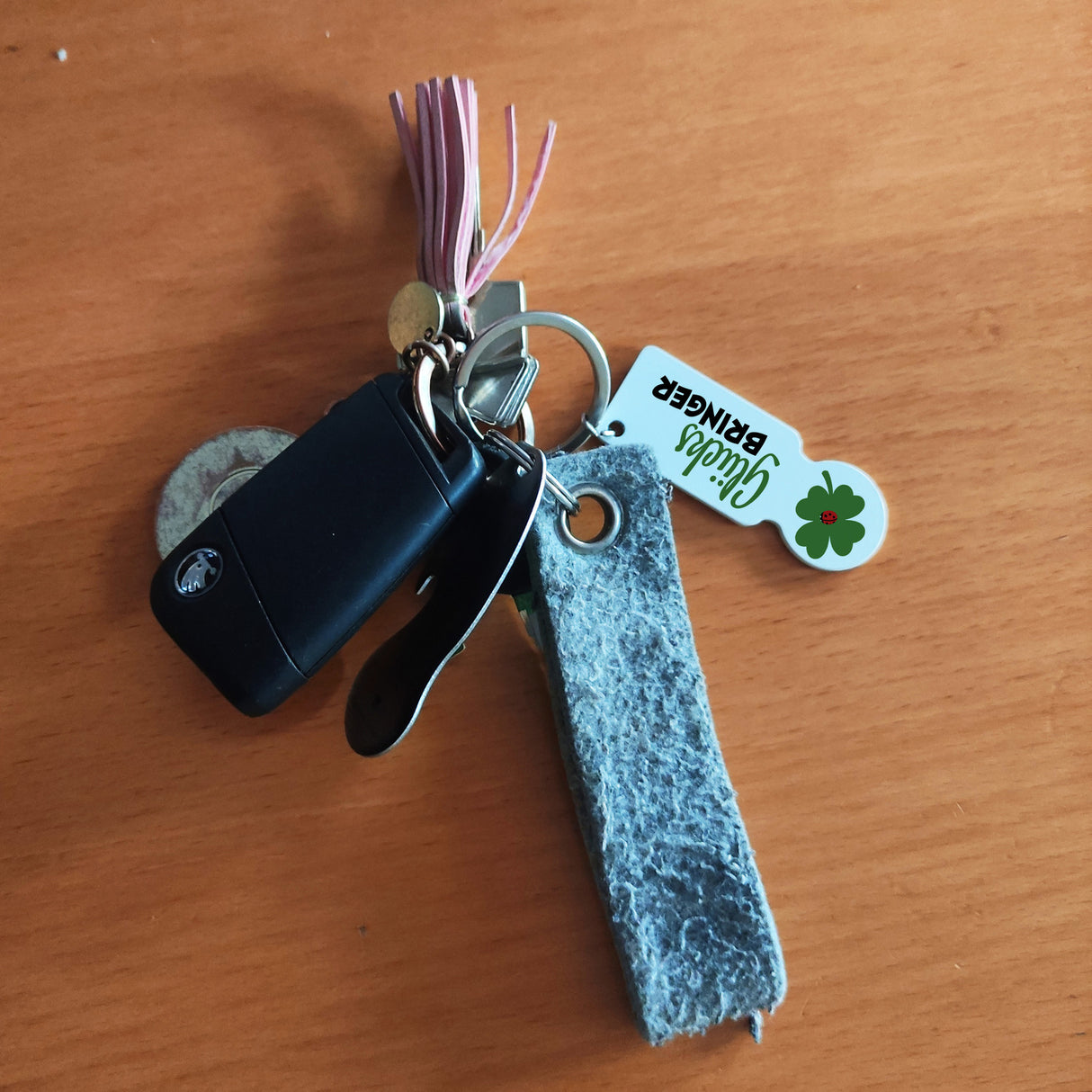 Glücksbringer Kleeblatt Einkaufswagenchip Schlüsselanhänger mit Kontaktfeld
