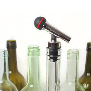 Mikrofon Flaschenverschluss mit Ausgießer