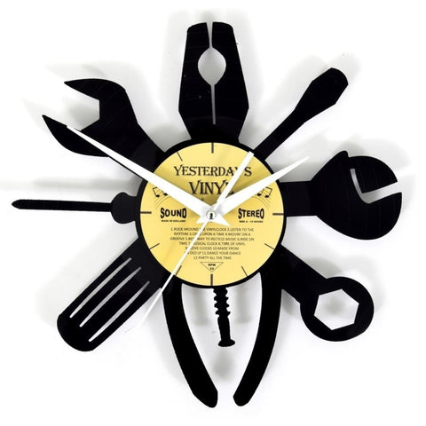 Werkzeug Vinyl Wanduhr aus einer echten Schallplatte