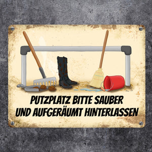 Reiter Metallschild mit Putzstelle Motiv und Spruch: Bitte Putzplatz säubern