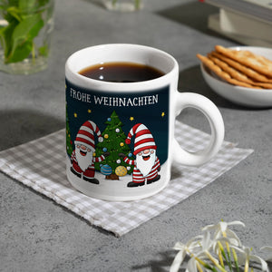 Frohe Weihnachten Kaffeebecher mit Wichtel Motiv