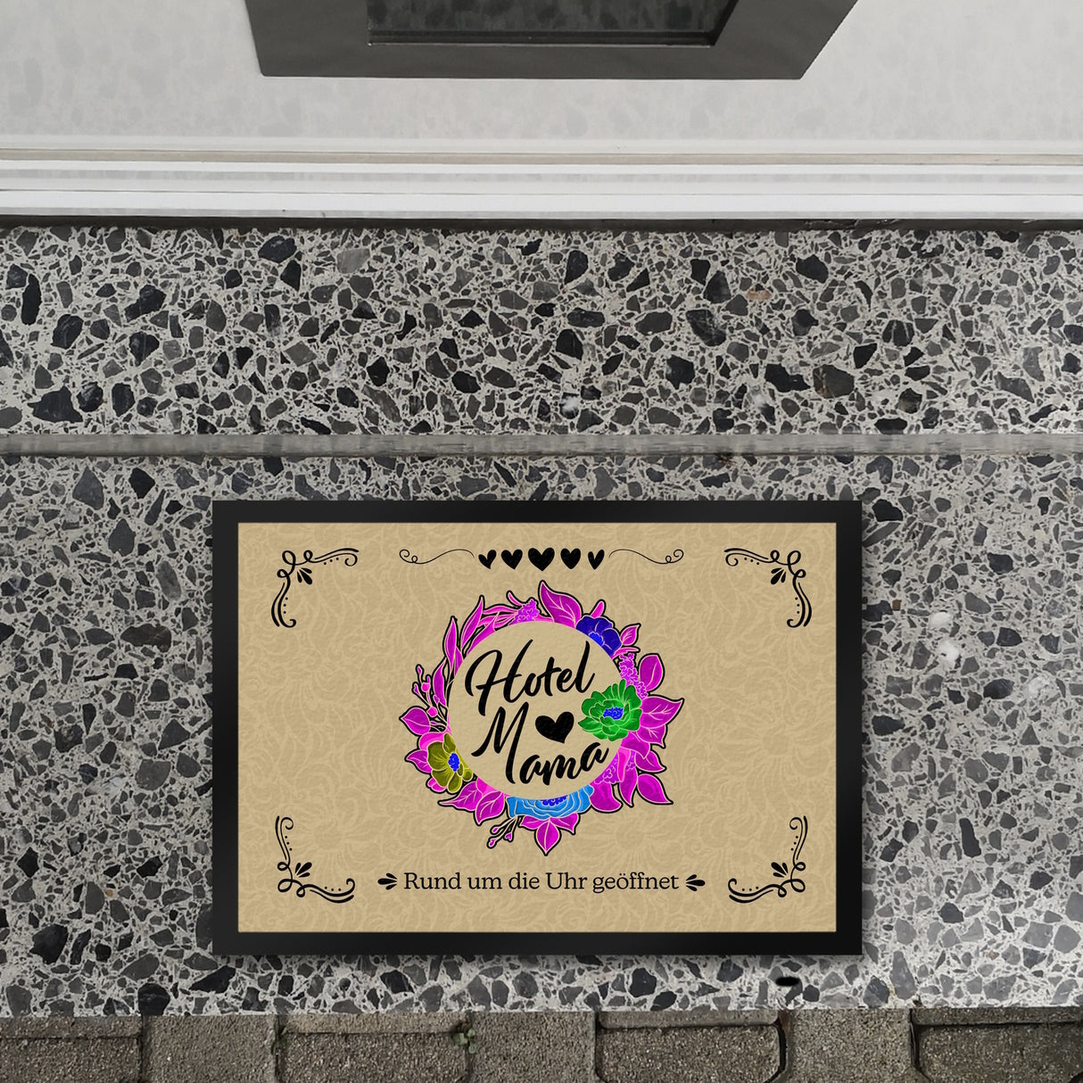 Hotel Mama Fußmatte mit floralen Mustern und Aufschrift