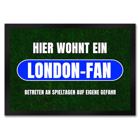 Hier wohnt ein London-Fan Fußmatte in 35x50 cm mit Rasenmotiv