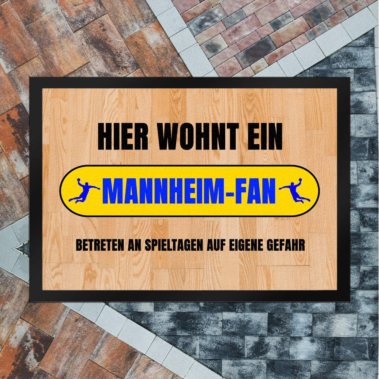 Hier wohnt ein Mannheim-Fan Fußmatte in 35x50 cm mit Turnhallenboden Motiv