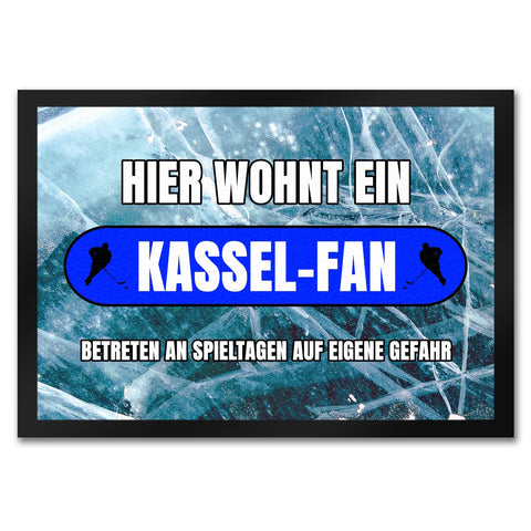 Hier wohnt ein Kassel-Fan Fußmatte in 35x50 cm mit Eishallen Boden-Motiv