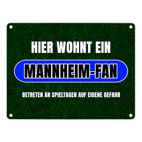 Hier wohnt ein Mannheim-Fan Metallschild in 15x20 cm mit Rasenmotiv