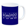 EAT, SLEEP, GAME, REPEAT Kaffeebecher mit blauem Hintergrund