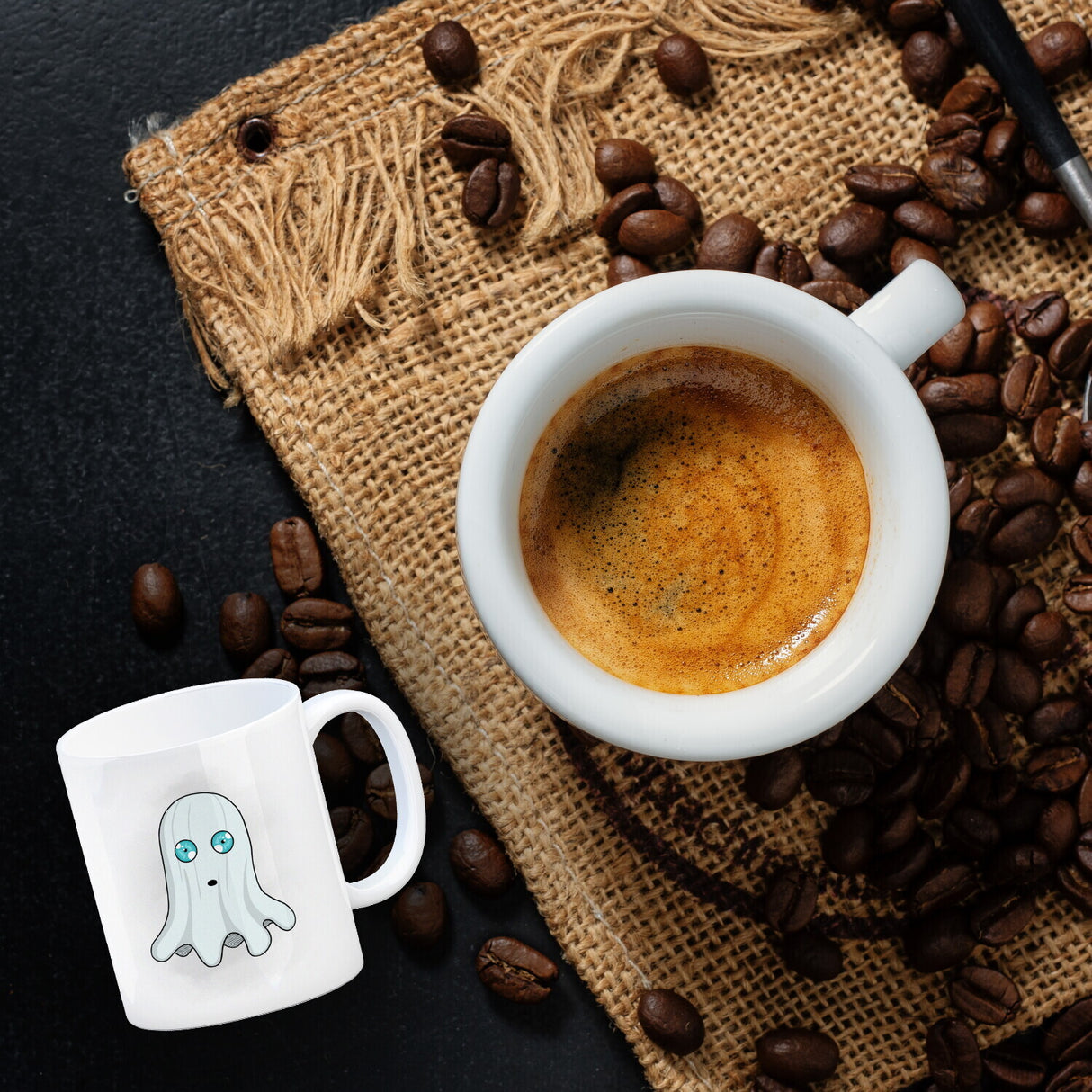 Kaffeetasse mit süßem Geist und Spruch - Too cute to spook