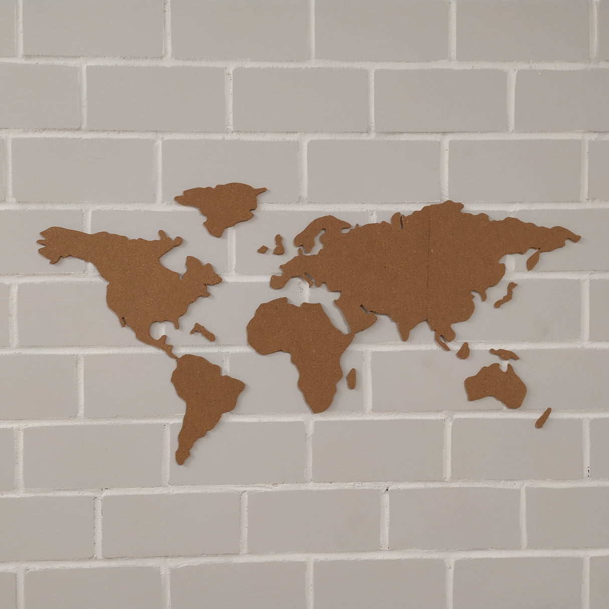 Weltkarte Pinnwand mit 10 Fähnchen