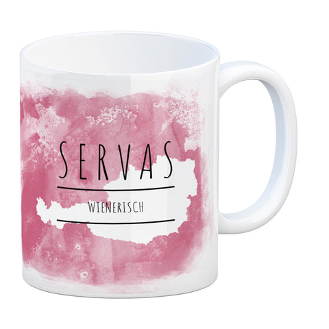 Hallo auf Wienerisch Servas lustiger Kaffeebecher mit rosaem Hintergrund