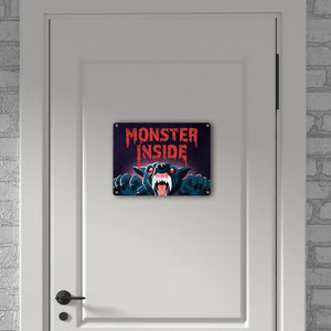 Monster Inside Halloween Metallschild in 15x20 cm mit gruseligem Werwolf Motiv