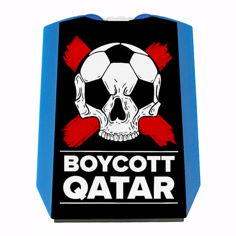 Boycott Qatar Parkscheibe mit Fußball-Totenkopf und 2 Einkaufswagenchips