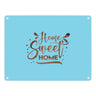 Home Sweet Home Metallschild in 15x20 cm mit hellblauem Hintergrund