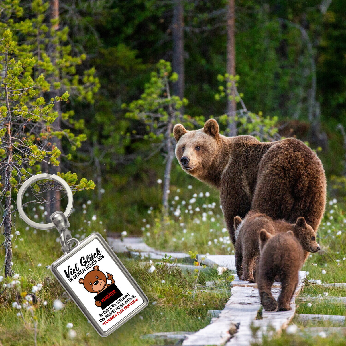 Glückwunsch zur Flucht, Verräter Mittelfinger Schlüsselanhänger mit Bär