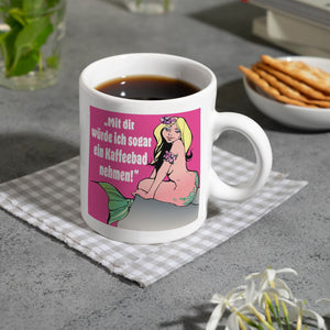 Kaffeebad mit Meerjungfrau Kaffeebecher in pink