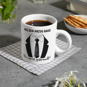 Trauzeuge Kaffeebecher mit Spruch Hol den Anzug raus Du wirst gebraucht