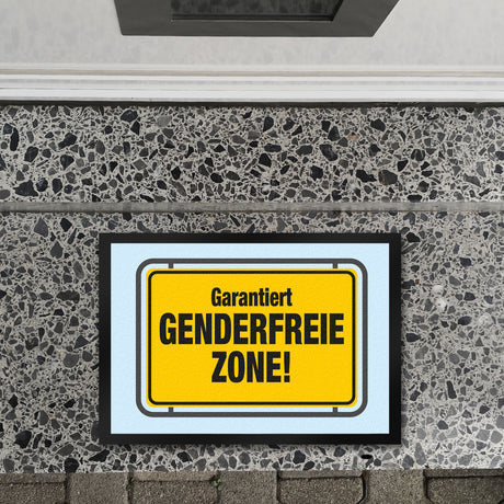 Garantiert genderfreie Zone Fußmatte in 35x50 cm in Straßenschildoptik